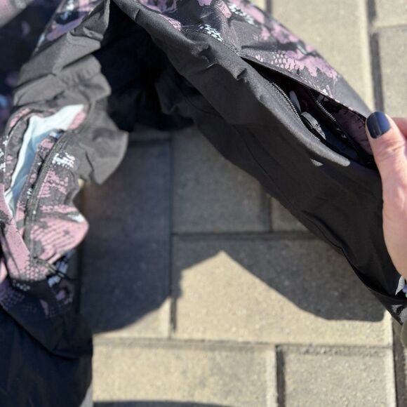 The North Face Freedom Insulated Jacket Women 2X Fawn Grey Snake Print New $320 - Picture 7 of 16